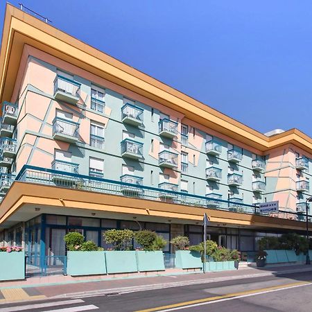 Big Family Hotel Bellaria-Igea Marina Exteriör bild