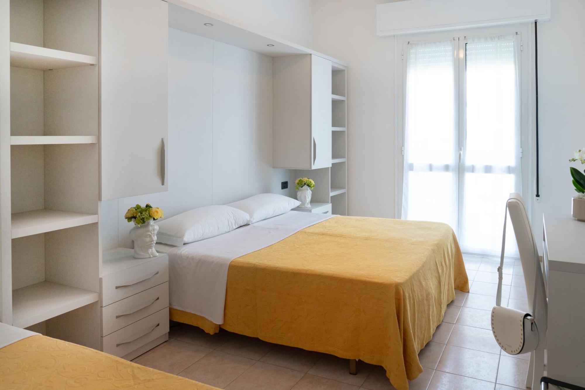 Big Family Hotel Bellaria-Igea Marina Exteriör bild